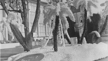 1958 Food Technology Picnic Day Float 
